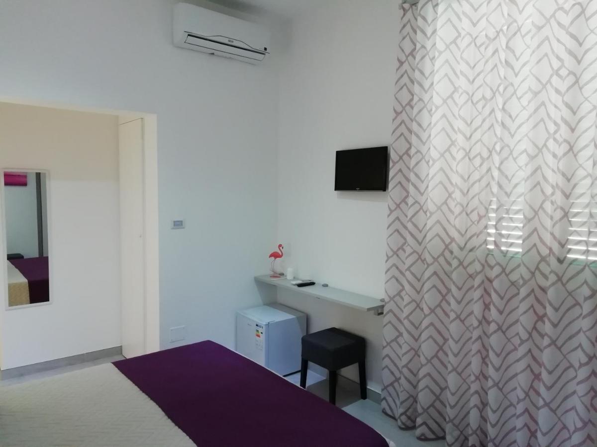 Flamingo Rooms 玛格丽塔萨沃亚 外观 照片