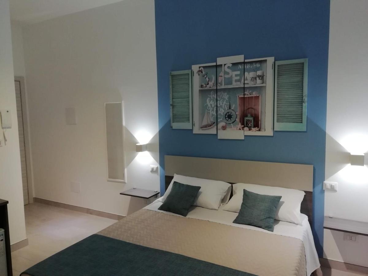 Flamingo Rooms 玛格丽塔萨沃亚 外观 照片